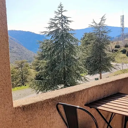 Du Canyon Hostel *